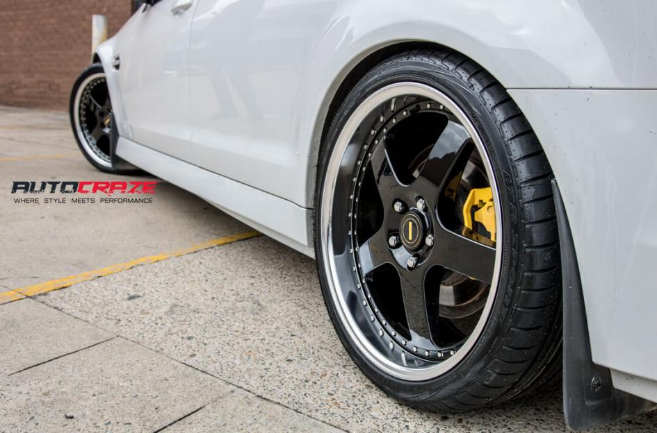 HOLDEN-COMMODORE-FR-BLACK-MACHINED-LIP